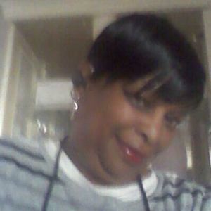 Meet your Posher, Evelyn